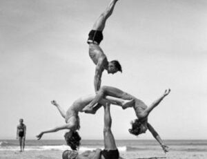 AcroYoga